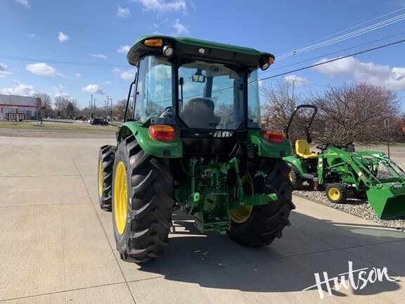 Image of John Deere 5075E equipment image 3