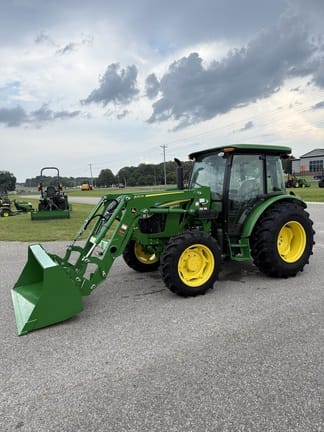 2025 John Deere 5075E Equipment Image0