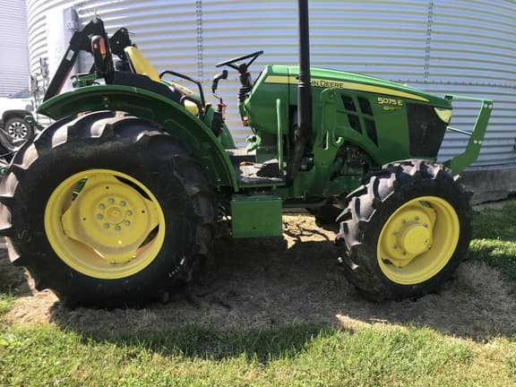 Image of John Deere 5075E Primary image
