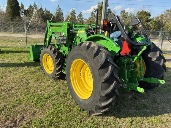 Image of John Deere 5075E equipment image 3