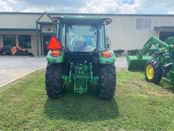 Image of John Deere 5075E equipment image 3