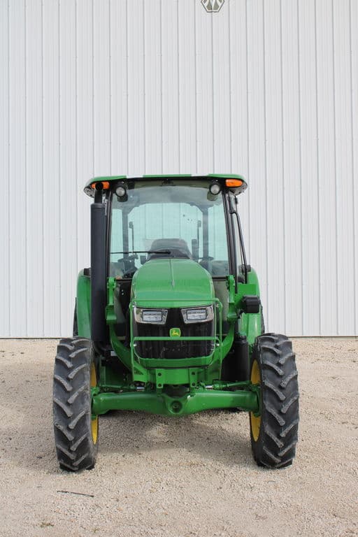 Image of John Deere 5075E equipment image 2