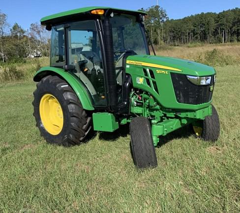 Image of John Deere 5075E equipment image 4