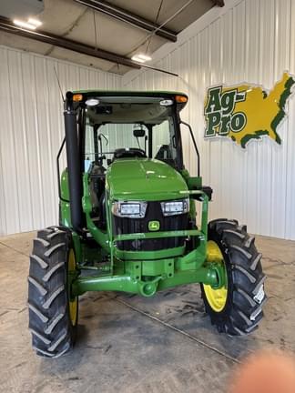 Image of John Deere 5075E equipment image 2