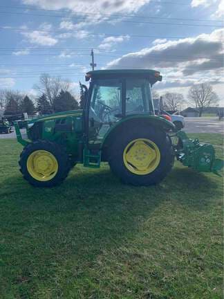 Image of John Deere 5075E equipment image 1