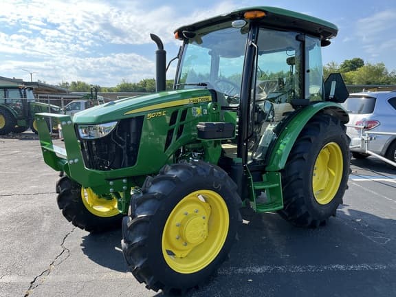 Image of John Deere 5075E Primary image