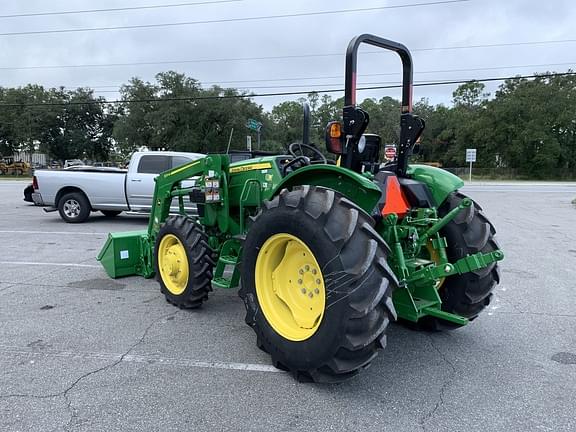 Image of John Deere 5075E equipment image 3