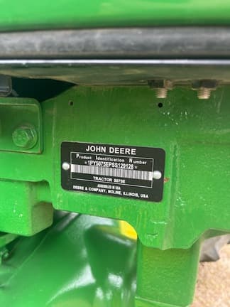 Image of John Deere 5075E equipment image 4