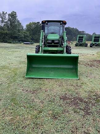 Image of John Deere 5075E equipment image 2