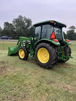 Image of John Deere 5075E equipment image 1
