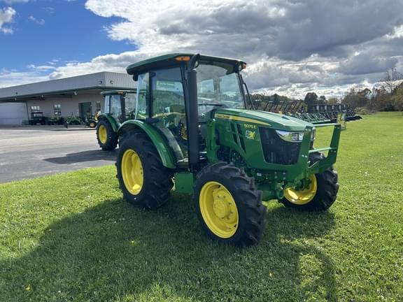 Image of John Deere 5075E equipment image 3