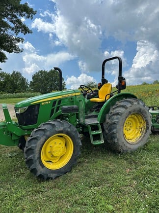 2025 John Deere 5075E Equipment Image0