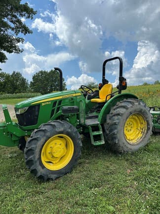 Image of John Deere 5075E Primary image