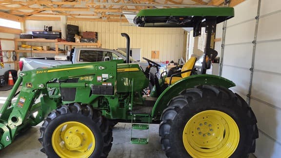 Image of John Deere 5075E Primary image