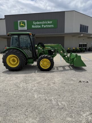 Image of John Deere 5075E equipment image 4
