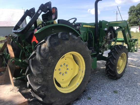 Image of John Deere 5075E equipment image 2
