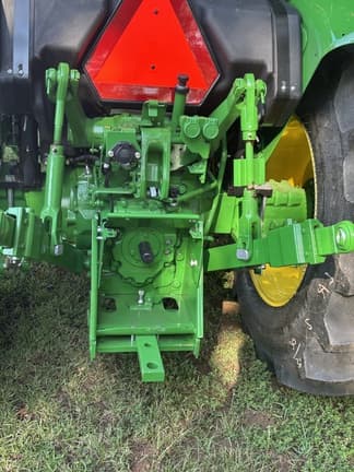 Image of John Deere 5075E Primary image