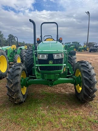 Image of John Deere 5075E equipment image 2