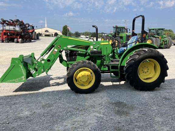 Image of John Deere 5075E equipment image 4