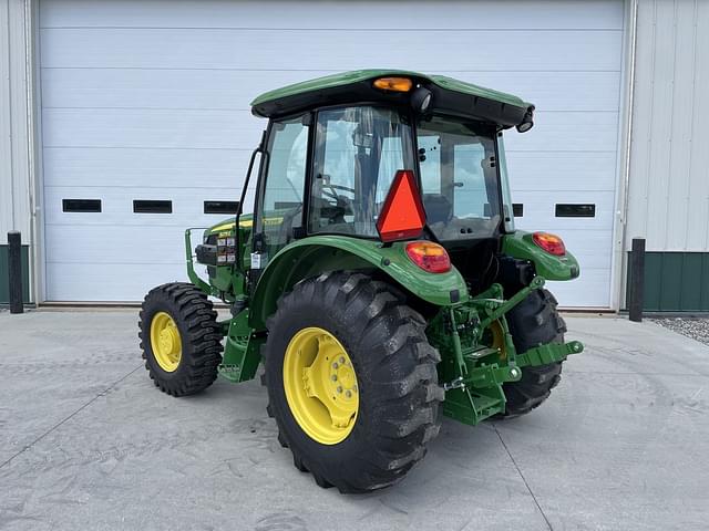 Image of John Deere 5075E equipment image 3