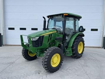 Main image John Deere 5075E