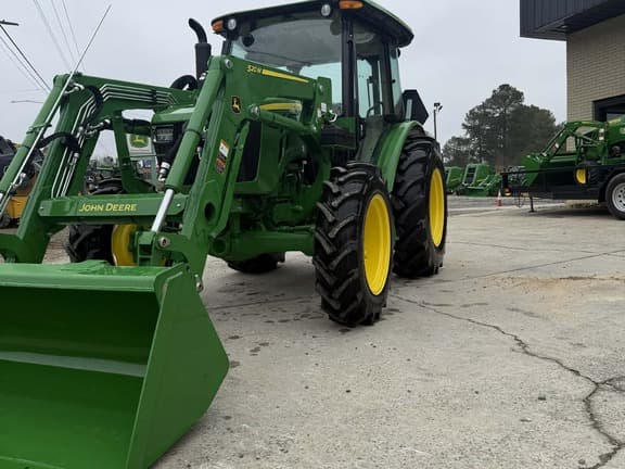 Image of John Deere 5075E equipment image 1