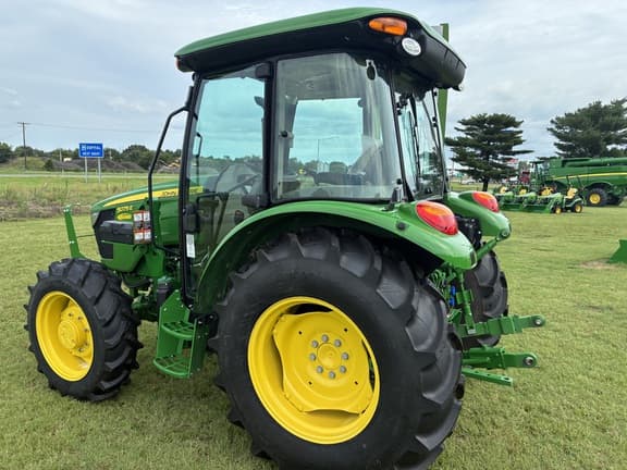 Image of John Deere 5075E equipment image 4
