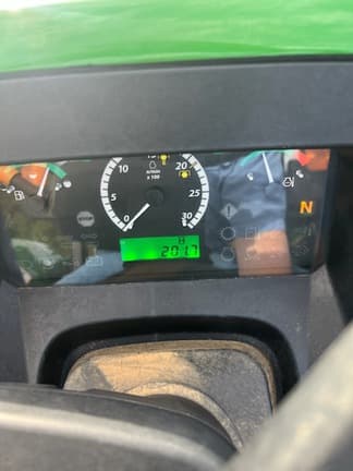 Image of John Deere 5075E equipment image 4