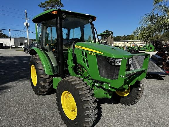 Image of John Deere 5075E equipment image 3