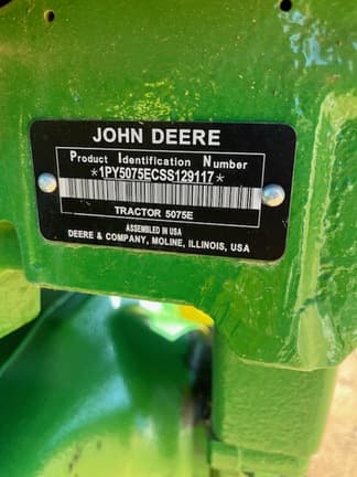 Image of John Deere 5075E equipment image 3