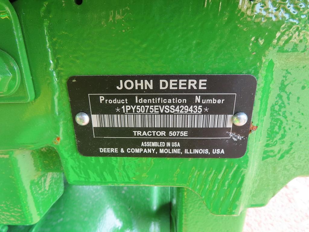 Image of John Deere 5075E Primary Image