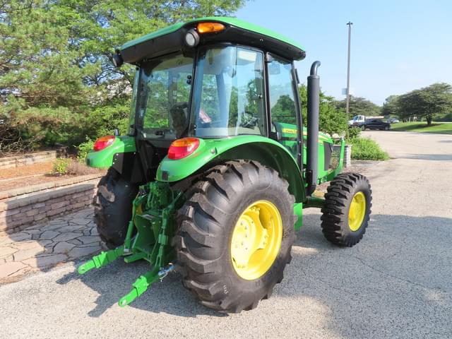Image of John Deere 5075E equipment image 3