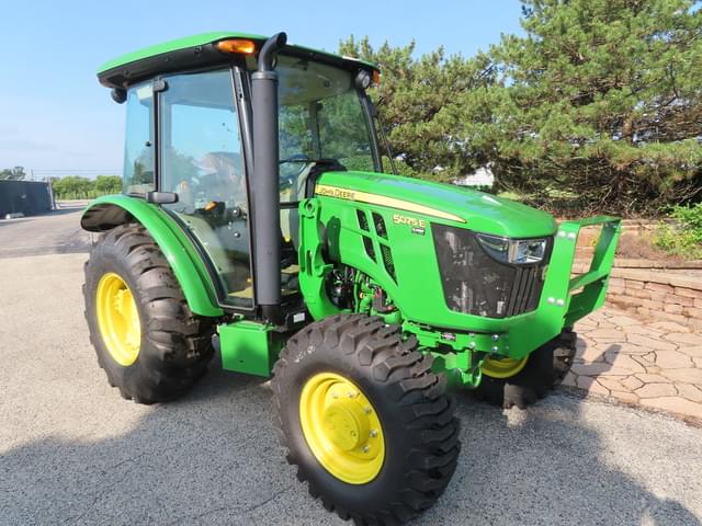 Image of John Deere 5075E equipment image 1