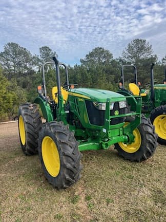 Image of John Deere 5075E equipment image 1