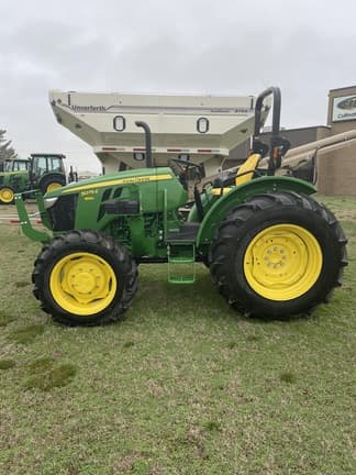 Image of John Deere 5075E equipment image 3