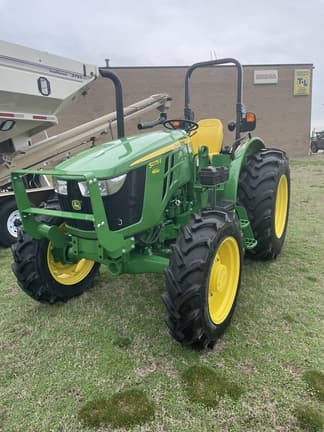 Image of John Deere 5075E equipment image 2