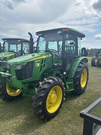 Image of John Deere 5075E Image 0