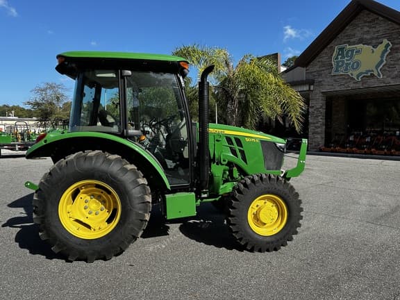 Image of John Deere 5075E equipment image 4