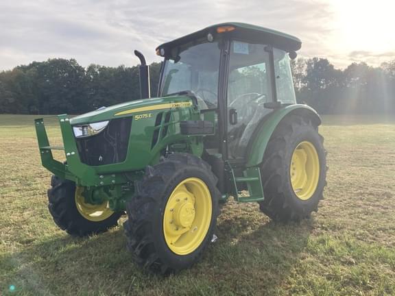 Image of John Deere 5075E Primary image