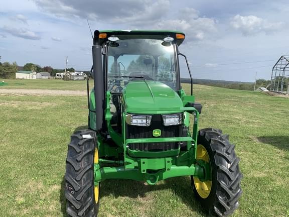 Image of John Deere 5075E equipment image 1