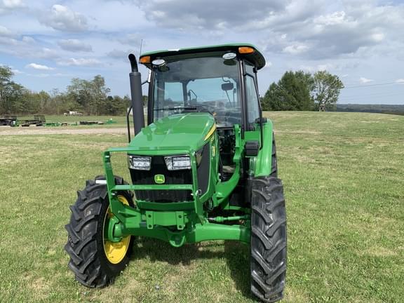 Image of John Deere 5075E equipment image 2