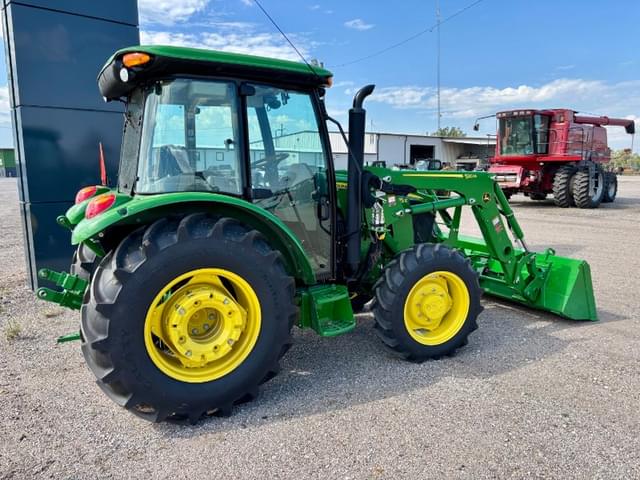 Image of John Deere 5075E equipment image 2