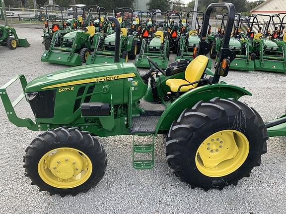 Image of John Deere 5075E equipment image 3