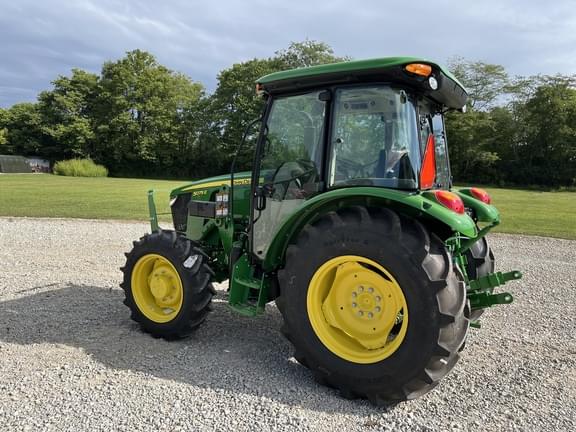 Image of John Deere 5075E equipment image 1