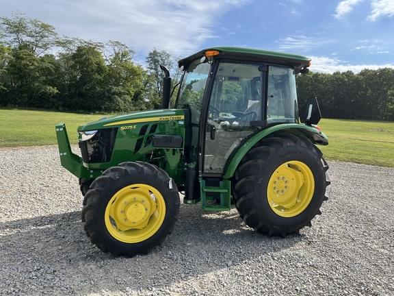 Image of John Deere 5075E Primary image