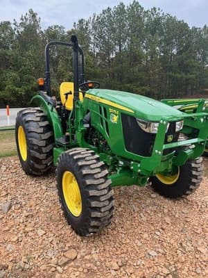 2025 John Deere 5075E Image