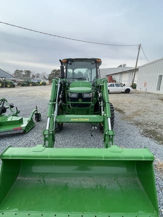 Image of John Deere 5075E equipment image 2
