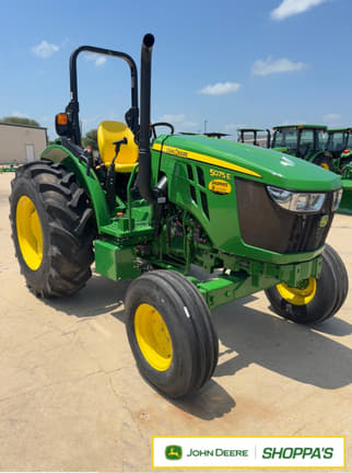Image of John Deere 5075E equipment image 4