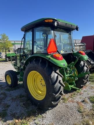 Image of John Deere 5075E equipment image 3