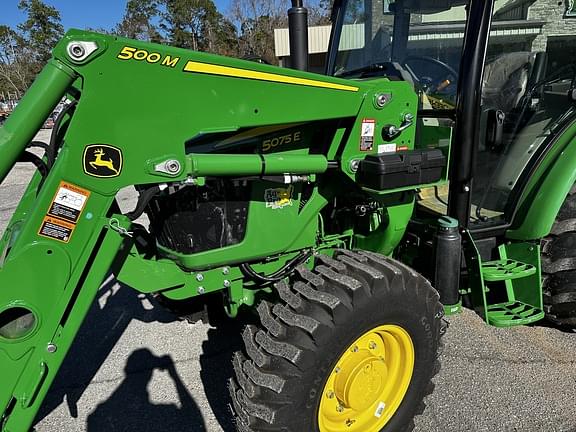 Image of John Deere 5075E equipment image 2